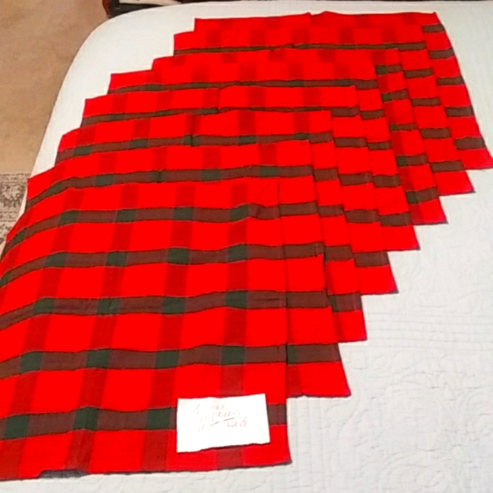 Set of 8 oversize cotton napkins, new